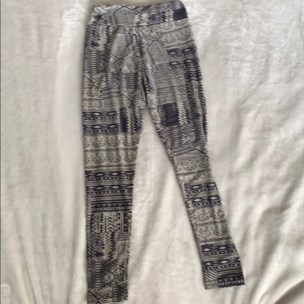 Lularoe tween leggings